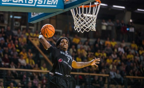 BCL: Με ΜακΚίσικ και Σαντ Ρος το Top-10 καρφωμάτων (video)