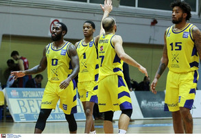 Τρίτη σερί νίκη για το Λαύριο, 87-70 το Μεσολόγγι (pics)
