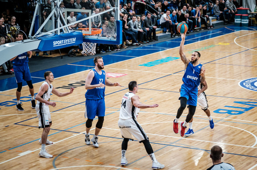 Με buzzer του Ντέβιον Μπέρι η Ένισεϊ 95-93 την Ούνικς!