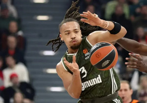 Με 30άρα του Έντουαρντς η Μπάγερν, 100-82 τον Ερυθρό Αστέρα στο Μόναχο (vid)