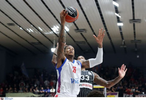 Με την άμυνα και τον κόσμο του ο Πανιώνιος, 73-62 τον ΠΑΟΚ (gallery &amp; vids)