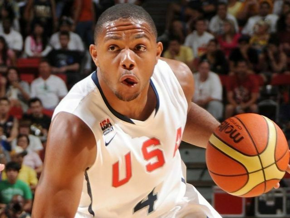 Εκτός Team USA και οι Έρικ Γκόρντον, Σι Τζέι ΜακΚόλουμ (pics)
