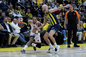 Μεγάλο &quot;διπλό&quot; της Μιλάνο, 82-75 τη Φενέρμπαχτσε (vid)