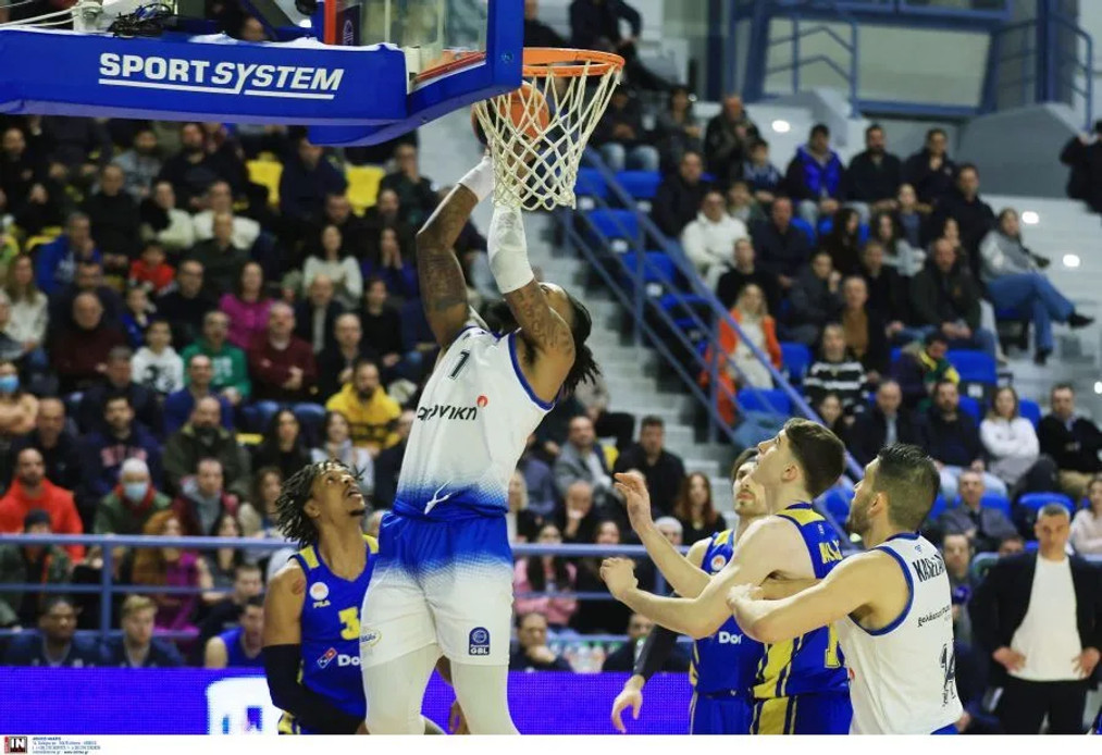 Με σούπερ 4ο δεκάλεπτο η Καρδίτσα, 89-83 το Περιστέρι (gallery & vids)