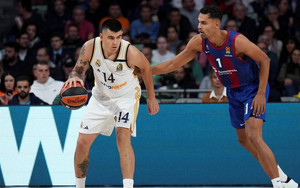 Τρίτη φετινή νίκη της Ρεάλ σε απίστευτο clásico, 65-64 την Μπαρτσελόνα και 5-0 (vids)