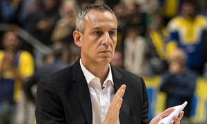 Μακάμπι Τελ Αβίβ: Και την επόμενη σεζόν στο &quot;τιμόνι&quot; ο Κάτας