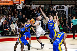 Play-in: Ήττα στο πρώτο παιχνίδι το Περιστέρι, 69-59 από την Ντερτόνα