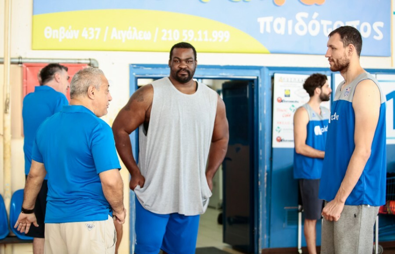 Άρχισε η προετοιμασία του Ιωνικού, τράβηξε τα βλέμματα ο Σοφοκλής (pics)