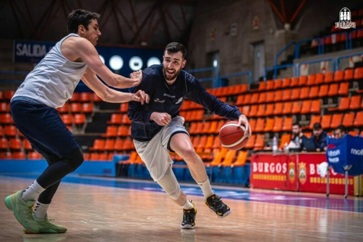 Κουζέλογλου: &quot;Θέλω να παίξω στη Liga Endesa&quot;