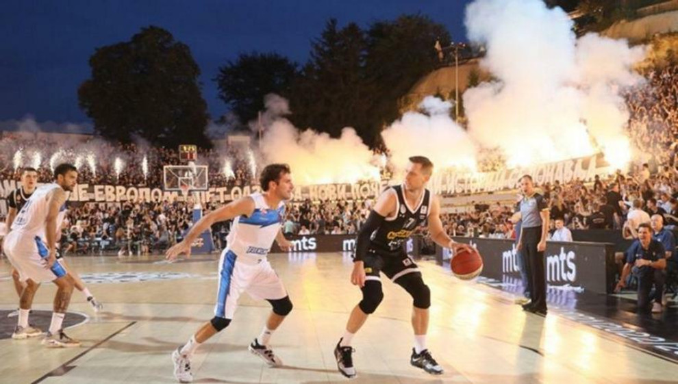 Παρτιζάν-Φουενλαμπράδα 93-63: Σάρωσε με 41 πόντους του Πάντερ σε ανοικτό γήπεδο! (vids)