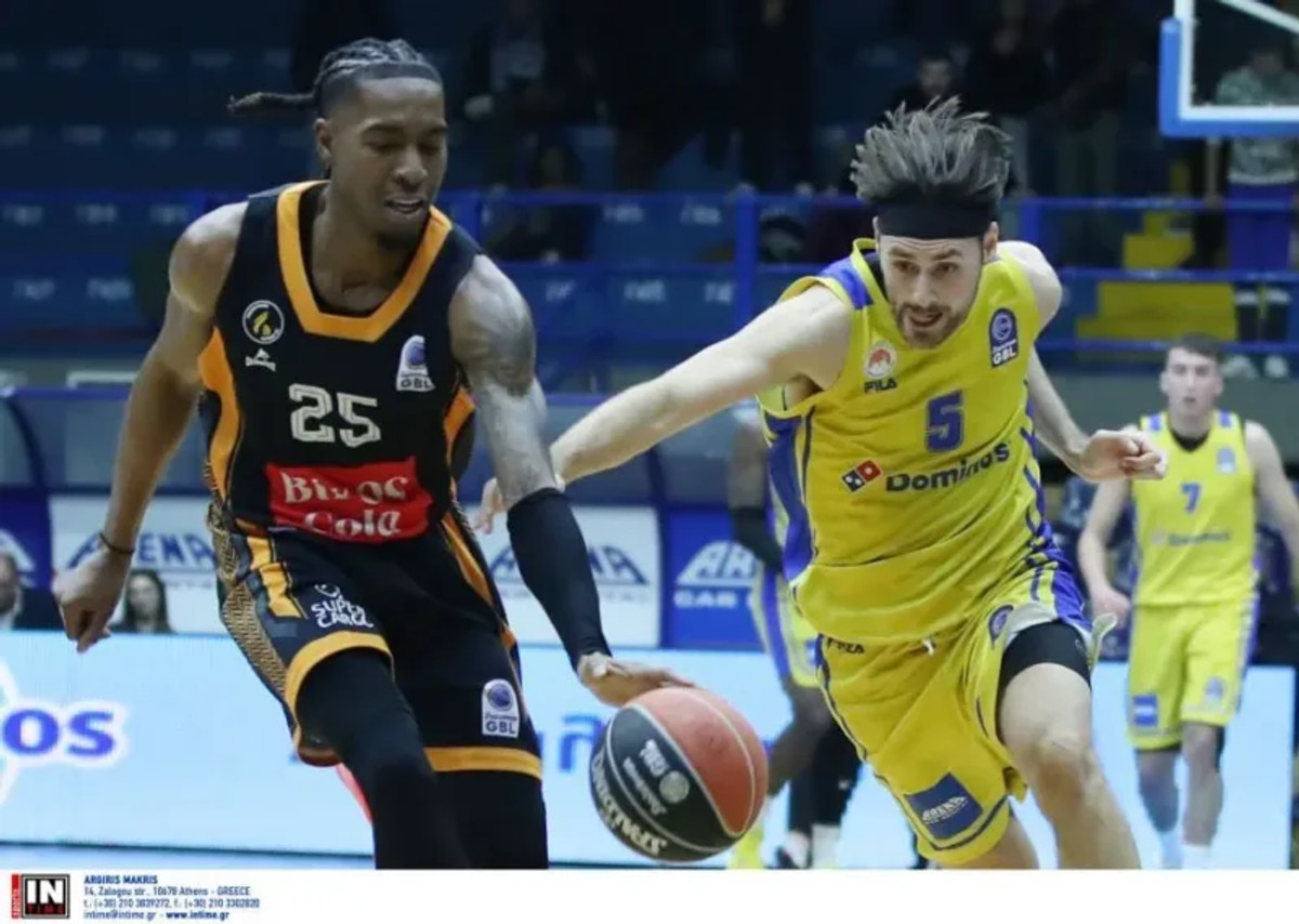 Live: Περιστέρι Domino&#039;s-Προμηθέας Βίκος Cola 75-82 (τελικό)