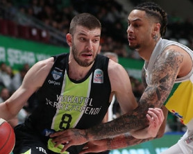 Νίκη η Μπούρσασπορ του τρομερού Όγκουστ, 95-73 την Μπελεντίγεσι του Ρογκαβόπουλου