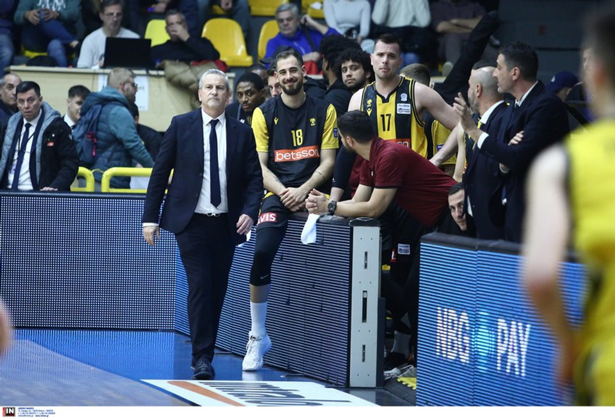 Ζούρος: &quot;Δικαιούμαστε να είμαστε στην πρώτη εξάδα&quot;