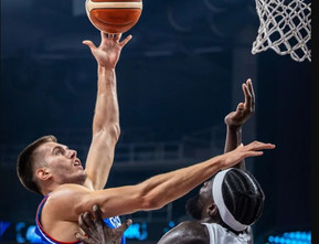 FIBA: Πρόστιμο και μια αγωνιστική με αναστολή στον Πετρούσεβ για το χτύπημα στον Μπρίτο (vid)