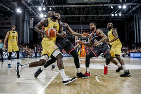 Πέντε πόντους από το... Final 4 η ΑΕΚ, μετά την ήττα της 71-67 στο Μπάμπεργκ (pics)