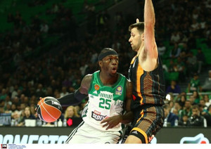 Live: Παναθηναϊκός AKTOR-Προμηθέας Βίκος Cola 92-67 (τελικό)