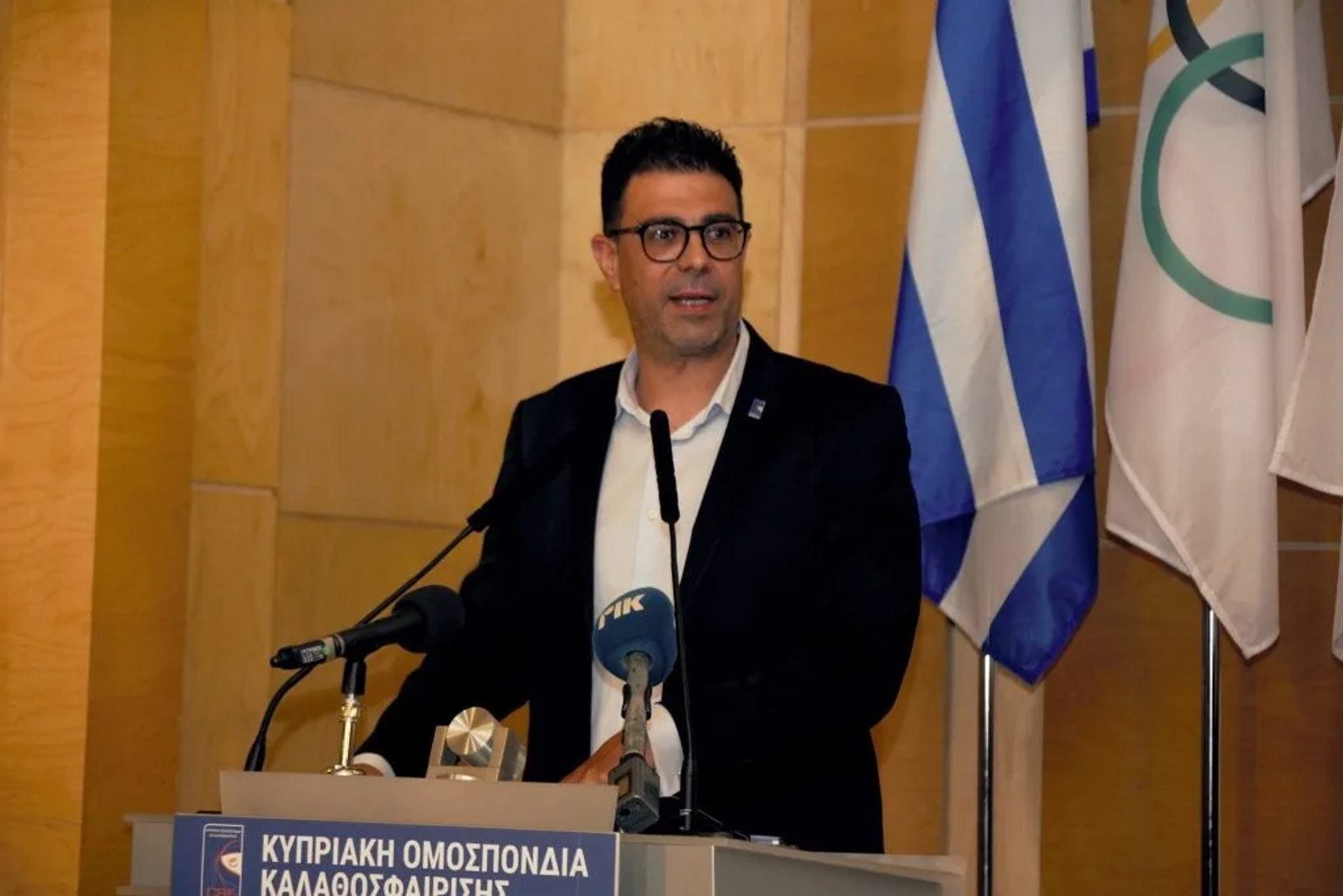 Μουζουρίδης: &quot;Επένδυση για τη νέα γενιά της Κύπρου το Ευρωμπάσκετ&quot;