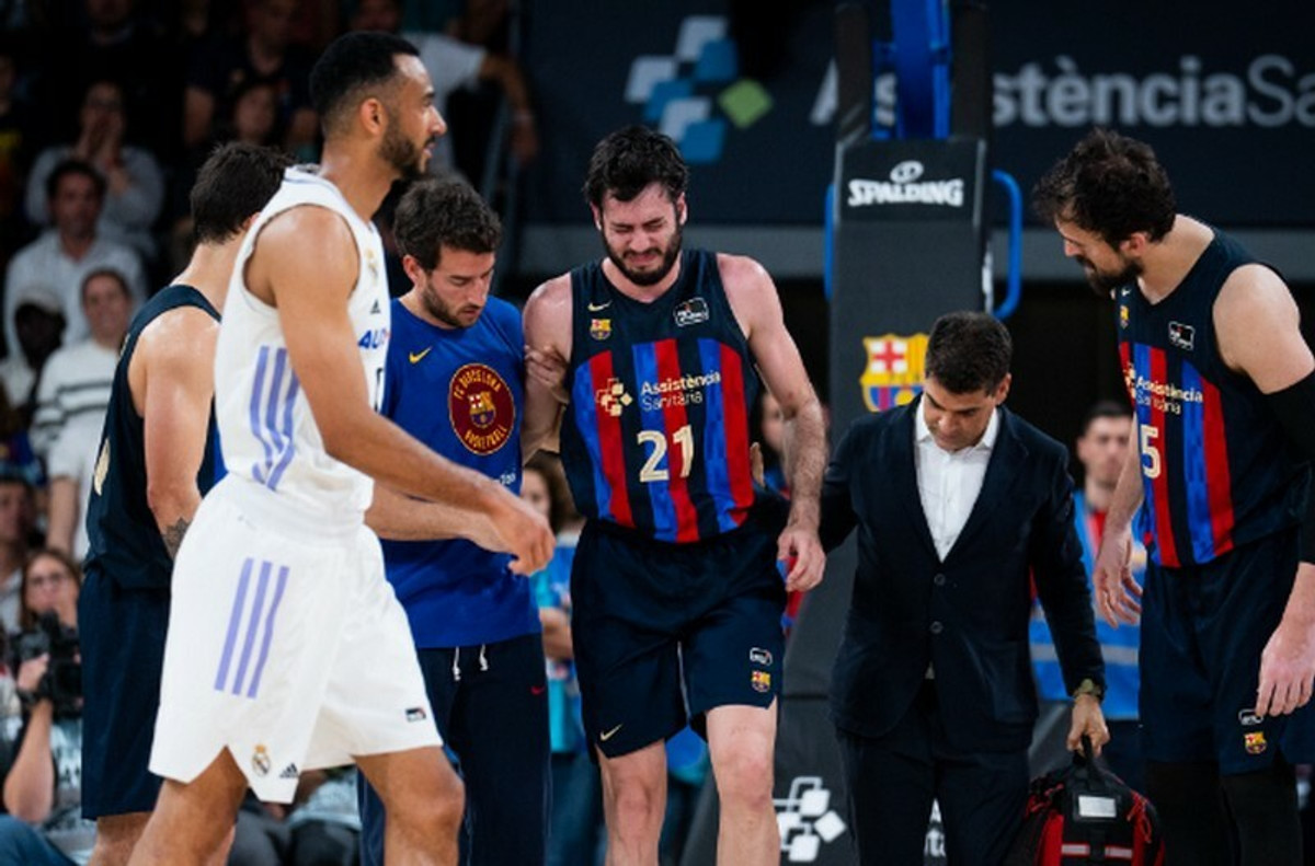 Μπαρτσελόνα: Τα δεδομένα για Χίγκινς, Βέσελι και Αμπρίνες