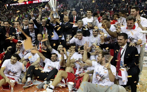 Ολυμπιακός: &quot;It&#039;s not a record. It&#039;s our history&quot; - Αφιέρωμα στα F4