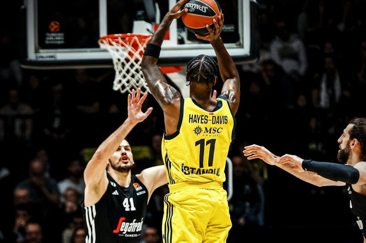 Μεγάλη νίκη η πρωτοπόρος Φενέρμπαχτσε, 86-82 τη Βίρτους στην Μπολόνια (vid)