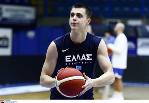 Καρακώστας: &quot;Σίγουρα... ζηλεύω τη φετινή Εθνική Νέων&quot;