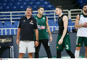 Αταμάν: Σκληρή η EuroLeague, διαφορετικός κάθε αγώνας (pics)