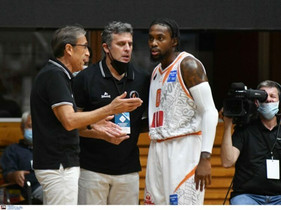 Προμηθέας - ΑΕΚ: Το κάρφωμα αλά NBA του Κέντρικ Ρέι! (vid)
