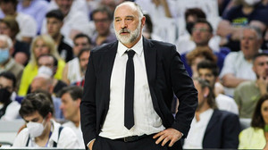 Ευχές Ολυμπιακού και Παναθηναϊκού στον Λάσο για ταχεία ανάρρωση