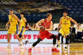 Μεγάλο διπλό της Μπάγερν Μονάχου 85-82 τη Μακάμπι! (video)