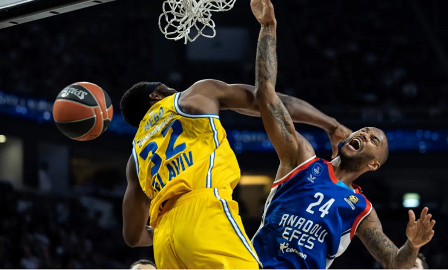EuroLeague: Το κάρφωμα του Εμπάι καλύτερη φάση της 28ης αγωνιστικής (video)