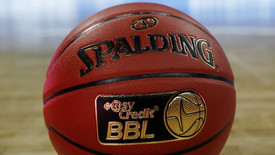 BBL: Αναδίπλωση του Χολτζ που απέσυρε την απαγόρευση αντιρατσιστικών μηνυμάτων