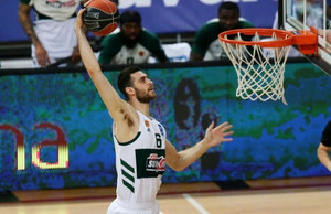 Παπαγιάννης: &quot;Να τιμήσουμε τον ιστορικό ηγέτη της ομάδας μας&quot; (vid)