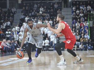 Ολυμπιακός: Κλείνει τον Γάλλο Λιβιό Ζαν Σαρλ