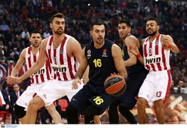 Με MVP τον Σλούκα η Φενέρμπαχτσε 73-72 τον Ολυμπιακό στο ΣΕΦ