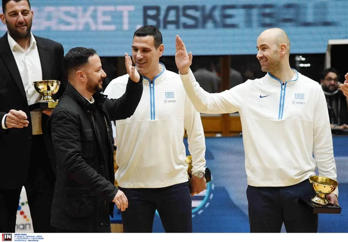 Ζήσης: Τα συγχαρητήρια για την πρόκριση της Εθνικής στο EuroBasket 2025 (pic)