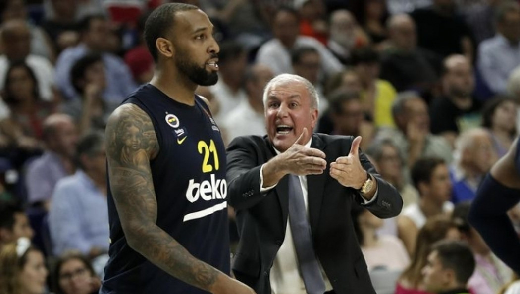 EuroLeague: Το 4/4 των γηπεδούχων και τα 40 λεπτά του Ντέρικ Γουίλιαμς!