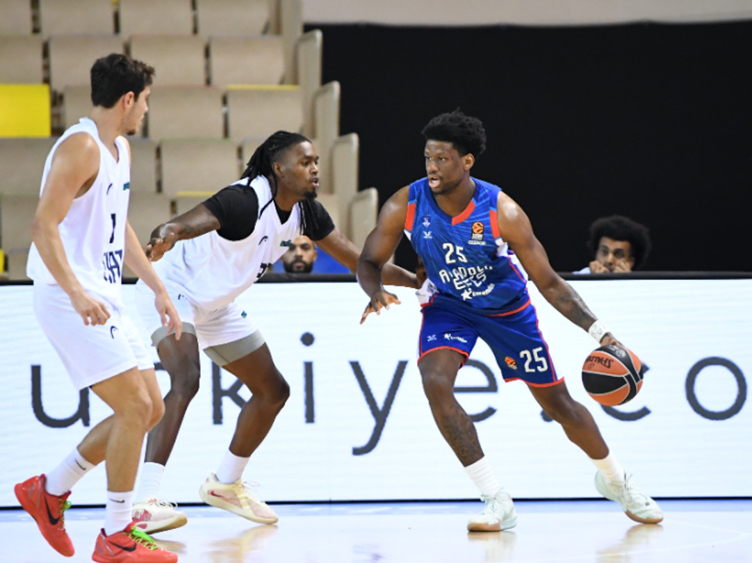 Με Οτούρου η Εφές, 88-68 την Τόφας