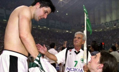 &quot;Έφυγε&quot; ο κυρ-Στέφανος του Παναθηναϊκού (pic)