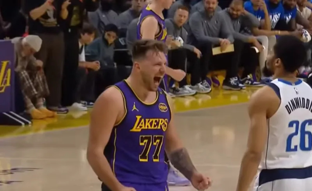 Ντόντσιτς: Triple double και νίκη Λέικερς 107-99 στον πρώτο του αγώνα κόντρα στο Ντάλας (vids)