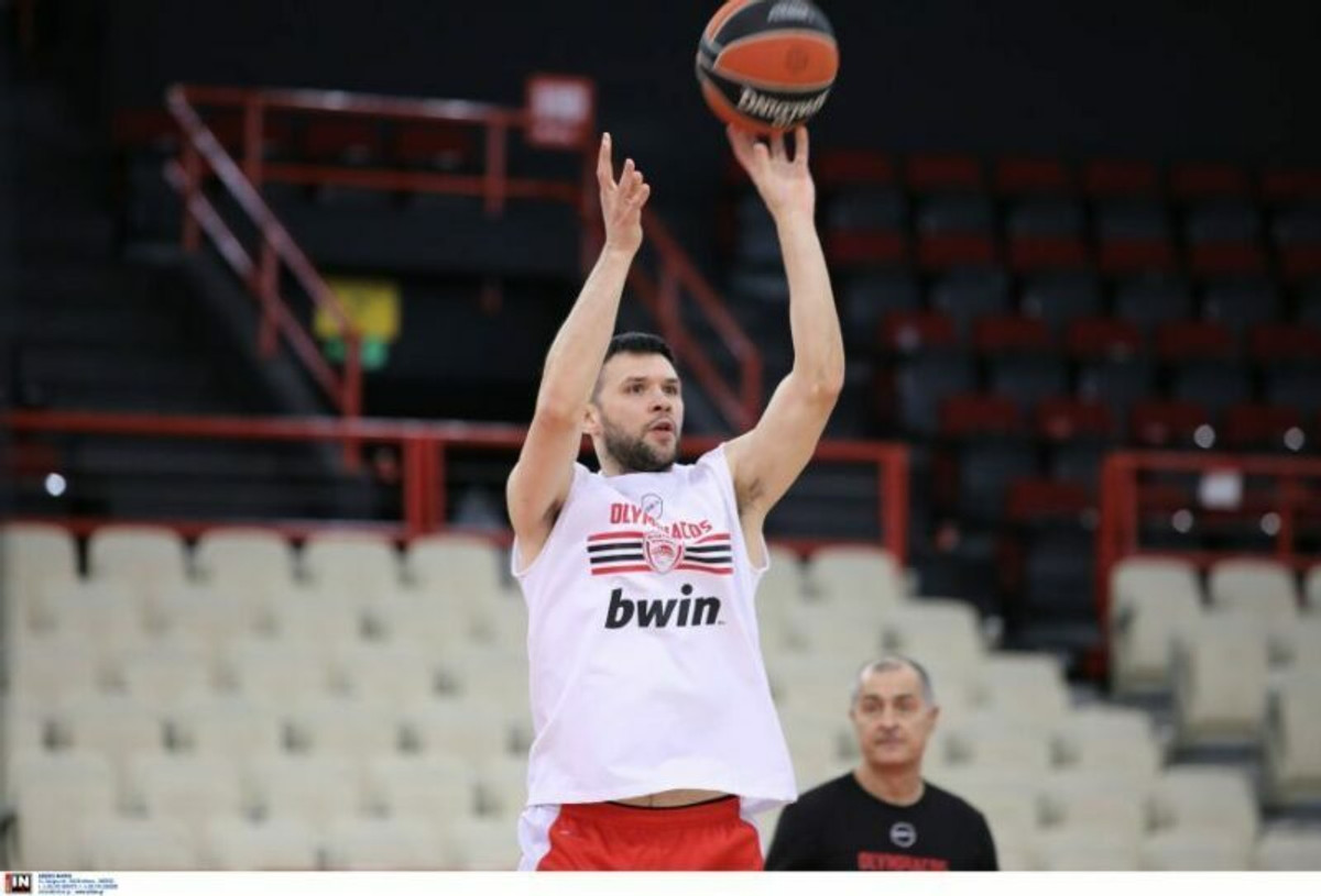 Ολυμπιακός-Μπαρτσελόνα: Επιστρέφει στη 12άδα ο Παπανικολάου!