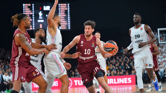 Βιλερμπάν-Μπάγερν 100-101: Ο Γκιφάι &quot;σφράγισε&quot; τη νίκη στη 2η παράταση! (vids)