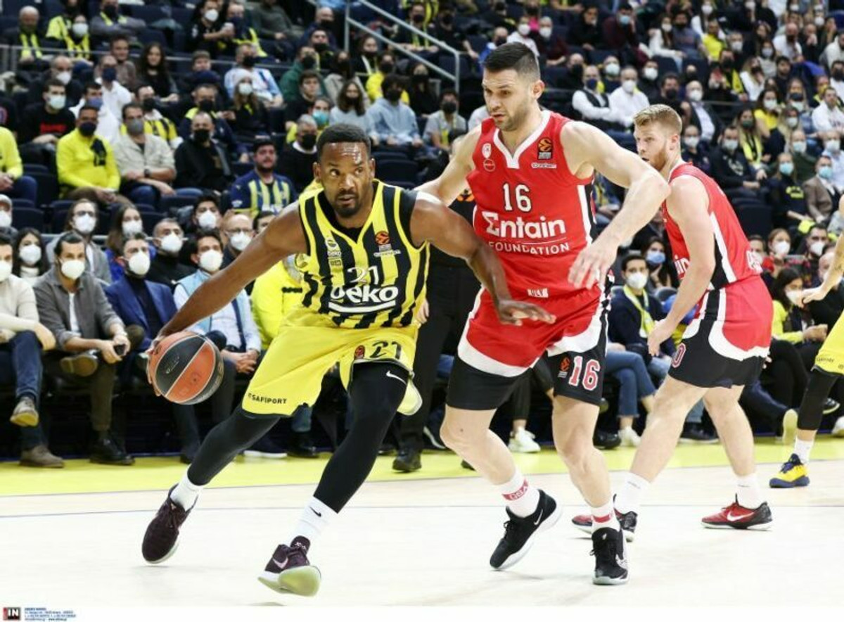 Φενέρμπαχτσε-Ολυμπιακός 94-80: Κατέρρευσε στο δεύτερο (pics)