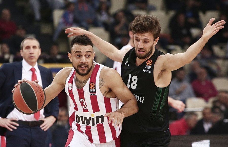 Έριξε την αυλαία με νίκη 99-74 επί της Νταρουσάφακα ο Ολυμπιακός