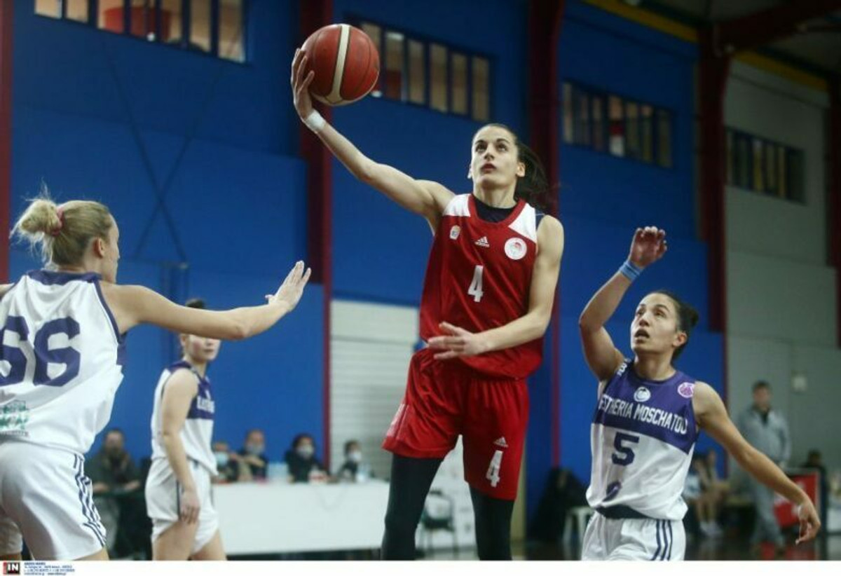 Α1 Γυναικών: Κατοστάρα στο Μοσχάτο ο αήττητος Ολυμπιακός (pics)