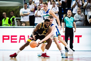 Σταθερό βήμα πρωτιάς για ΑΕΚ, 79-77 την Ανβίλ στην Πολωνία (video)