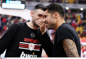 To πείραγμα του Παπανικολάου στον Πρίντεζη: &quot;Η πιο σημαντική στιγμή της καριέρας σου&quot;! (pic)
