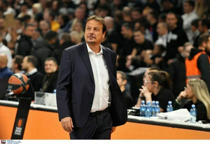 Εφές-Παναθηναϊκός: Το χειροκρότημα στην είσοδο του Αταμάν (vids)