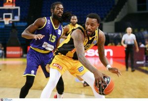 Ξέσπασε με κατοστάρα η ΑΕΚ, 100-67 το Λαύριο (gallery &amp; vids)