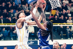 Μετροπολιτάν-Ροάν 84-102: Ήττα-σοκ για την ομάδα του τρομερού Γουεμπανιάμα (vid)