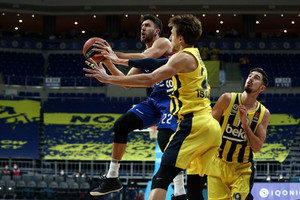 Βασίλιε Μίτσιτς: Τα κατορθώματα του MVP της εβδομάδας (vid)